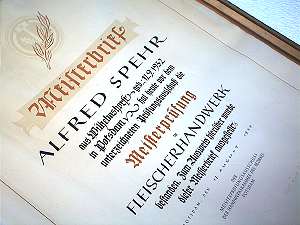 Detail vom Meisterbrief anno 1955, 5.6 K